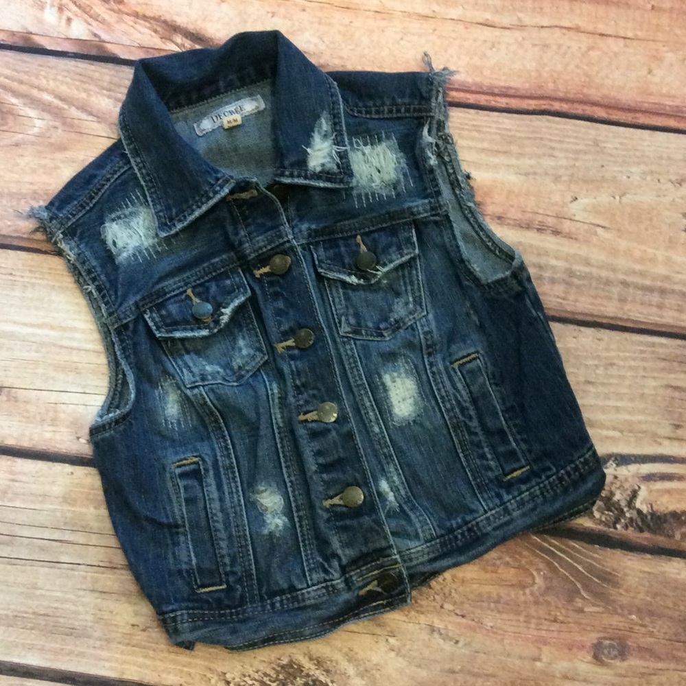 Decree Distressed Denim Vest Size Medium